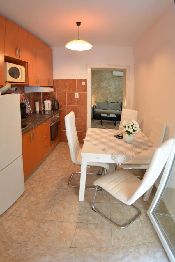 White Night City Center Apartman Белград Экстерьер фото