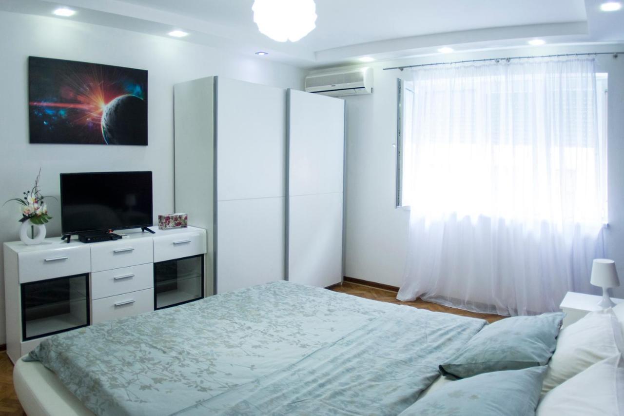 White Night City Center Apartman Белград Экстерьер фото